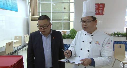 定海有位 名廚 ,不僅廚藝精湛更懂得